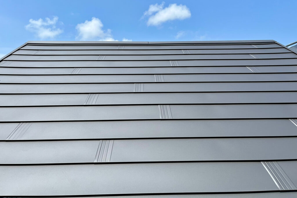 ガルバリウム鋼板